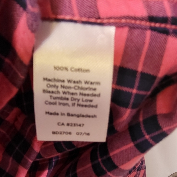 EUC Talbots Men's Plaid Button Down Shirt - Picture 7 of 7